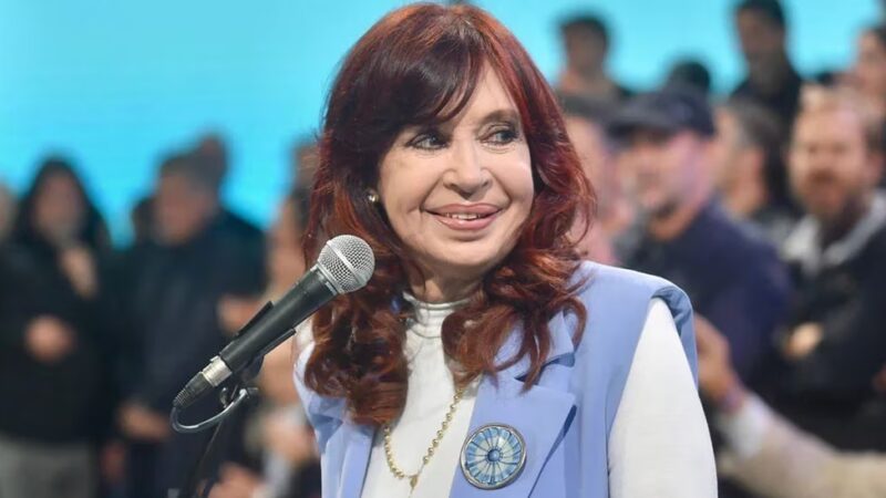 Sobreseyeron a Cristina Kirchner en la causa por la Ruta del dinero K